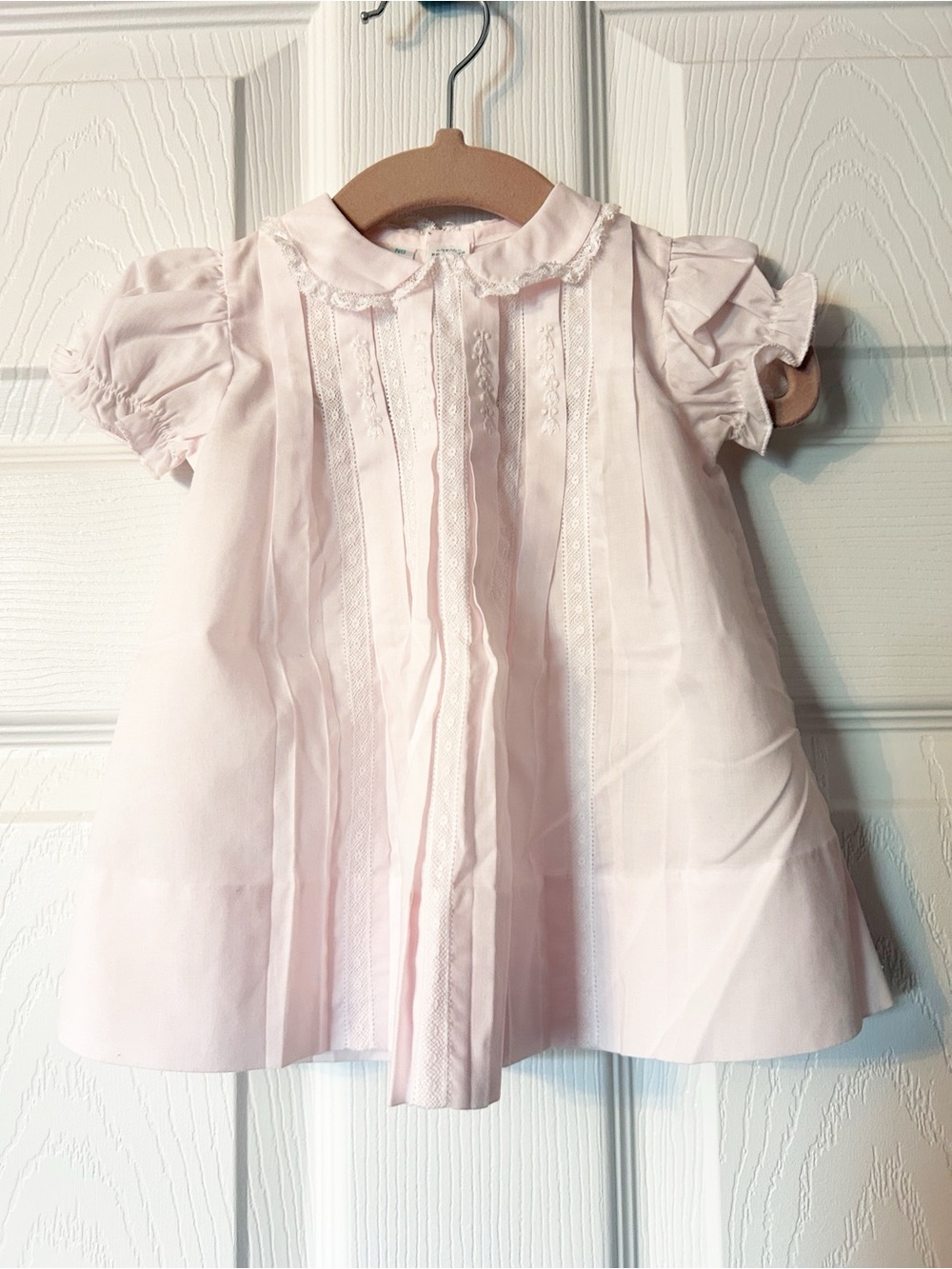 Feltman Brothers Collared Pink Lace Embroidered Dress -Coming Home Outfit - NB